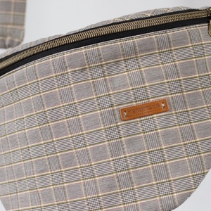 Őszi hangulatú, kocka mintás testtáska - táska & tok - kézitáska & válltáska - válltáska - Meska.hu