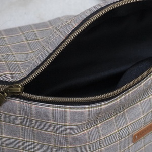 Őszi hangulatú, kocka mintás testtáska - táska & tok - kézitáska & válltáska - válltáska - Meska.hu