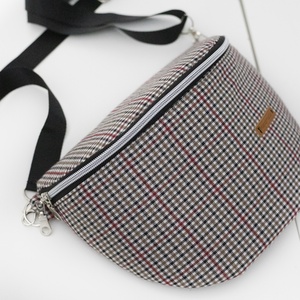 Őszi hangulatú, kocka mintás testtáska, Táska & Tok, Variálható táska, Varrás, MESKA