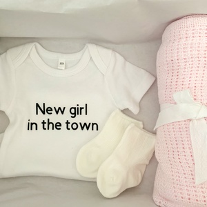 New Girl/boy babaváró box, Játék & Sport, Babalátogató ajándékcsomag, Mindenmás, MESKA