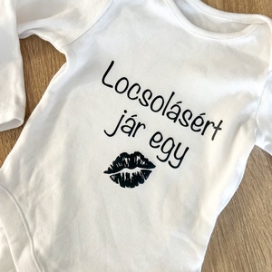 Húsvéti kislány body  - Meska.hu