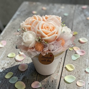 Cserepes tavaszi virágbox, Otthon & Életmód, Virágdekoráció, Virágok, Virágbox, Szappankészítés, MESKA