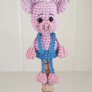 Késztermék! Amigurumi ujjbáb - Misi a kismalac (kék), Játék & Sport, Bábok, Ujjbáb, Horgolás, MESKA
