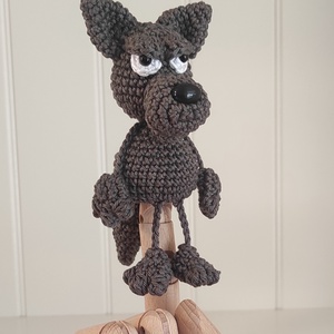 Késztermék! Amigurumi Karesz a farkas ujjbáb - játék & sport - bábok - ujjbáb - Meska.hu