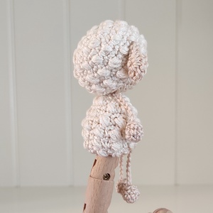 Késztermék! Amigurumi ujjbáb - Pille a bárány - játék & sport - bábok - ujjbáb - Meska.hu