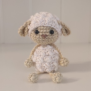 KÉSZLETEN!  Késztermék! Amigurumi ujjbáb - Pille a bárány, Játék & Sport, Bábok, Ujjbáb, Horgolás, MESKA