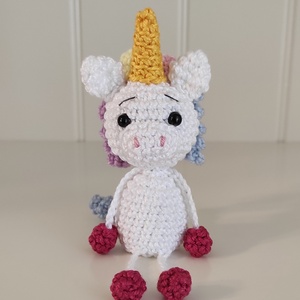 KÉSZLETEN! Késztermék! Lili az unikornis - ujjbáb, Játék & Sport, Bábok, Ujjbáb, Horgolás, MESKA
