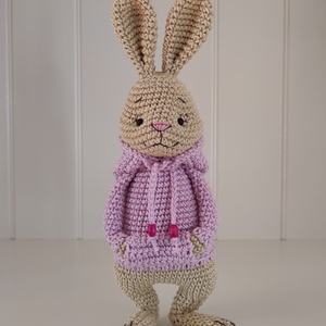 Nyuszi kapucnis pulcsiban... - Meska.hu