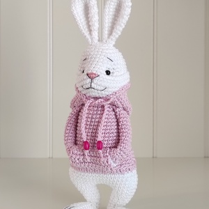 KÉSZLETEN!  Nyuszi kapucnis pulcsiban... - játék & sport - plüssállat & játékfigura - nyuszi - Meska.hu