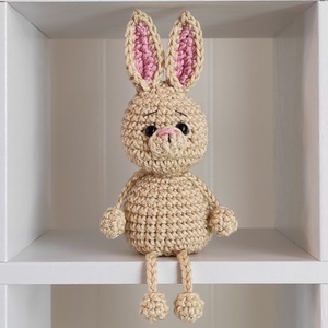 KÉSZLETEN!  Késztermék! Amigurumi ujjbáb - Nyuszi…, Játék & Sport, Bábok, Ujjbáb, Horgolás, KÉSZLETEN!

Az ujjbáb teljes magassága körülbelül 14,2 cm, ülve pedig körülbelül 10,4 cm.

Az ujjbá..., MESKA