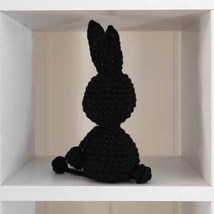 KÉSZLETEN!  Késztermék! Amigurumi ujjbáb - Nyuszi - játék & sport - bábok - ujjbáb - Meska.hu