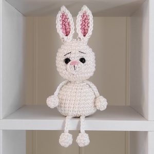 KÉSZLETEN!  Késztermék! Amigurumi ujjbáb - Nyuszi - Meska.hu