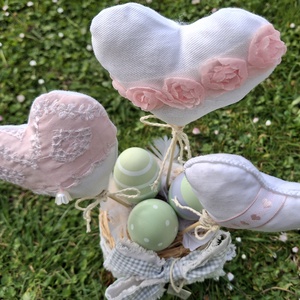 Húsvéti szívcsokor dekoráció - ünnepi díszek, dekorációk - húsvéti díszek és dekorációk - húsvéti asztaldíszek - Meska.hu