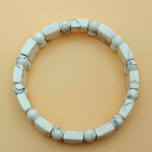 Howlit kétsoros karkötő - ékszer - karkötő - ásványkarkötő - Meska.hu