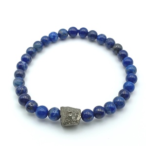 Lazurit - Pirit kockával karkötő - ékszer - karkötő - ásványkarkötő - Meska.hu