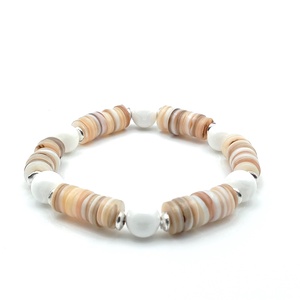 Kagylóhéj heishi karkötő - ékszer - karkötő - gyöngyös karkötő - Meska.hu