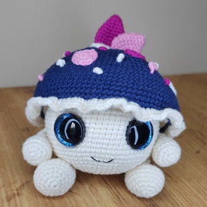 Amigurumi gomba, kék, Otthon & Életmód, Babaszoba, gyerekszoba, Babaszoba dekoráció, Horgolás, Varrás, MESKA
