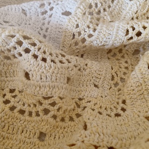 Horgolt vállkendő Süti  - ruha & divat - sál, sapka, kendő - vállkendő - Meska.hu