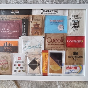 Fehér keretes cukorkép. 24 x 18 cm., Művészet, Kollázs, Mindenmás, MESKA