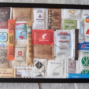 Fekete keretes cukorkép. 30 x 20 cm., Művészet, Kollázs, Mindenmás, MESKA