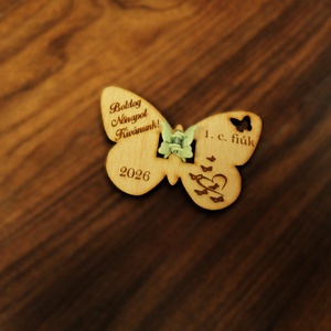 Pillangó-Hajcsatt-Névreszóló -Nőnapi ajándék apróságoknak-oviba, bölcsibe, suliba - Meska.hu