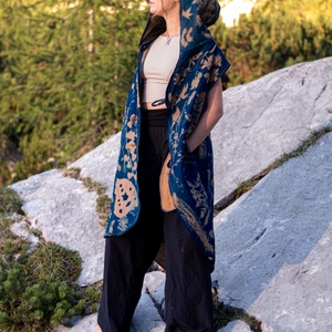 Egyedi, cianotípiával készített kapucnis mellényruha.onesize. - ruha & divat - női ruha - ruha - Meska.hu