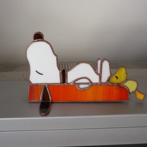 Snoopy és Woodstock a tetőn. (tiffany ajándék, dísz, lakberendezés, anyák-napjára, születésnap-névnapra) -  - Meska.hu