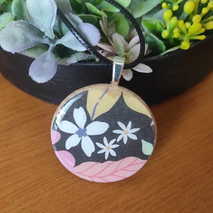 Virágos fa medálos nyaklánc , Ékszer, Nyaklánc, Medálos nyaklánc, Decoupage, transzfer és szalvétatechnika, Ékszerkészítés, MESKA