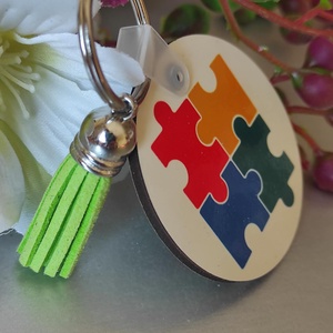 'Just different - Not less'  autizmus tudatosság kulcstartó - táska & tok - kulcstartó & táskadísz - kulcstartó - Meska.hu