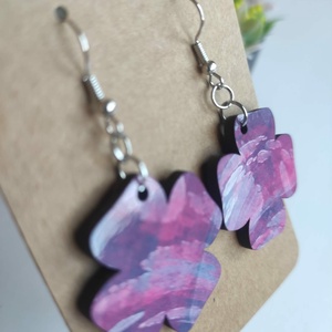 'Lila örvény' fa fülbevaló - ékszer - fülbevaló - lógó fülbevaló - Meska.hu