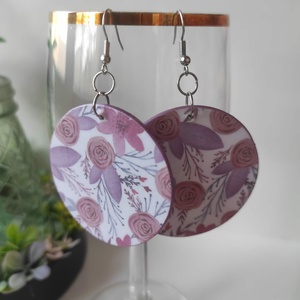 Kerek, virágmintás fa fülbevaló  - ékszer - fülbevaló - lógós kerek fülbevaló - Meska.hu