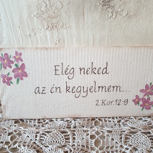 Dekor tábla virágos Bibliai idézettel, Otthon & Életmód, Dekoráció, Fali és függő dekoráció, Falra akasztható dekor, Decoupage, transzfer és szalvétatechnika, MESKA