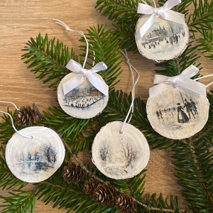 Korcsolyázós fakorong SZETT karácsonyfadíszek, Karácsony, Karácsonyi lakásdekoráció, Karácsonyfadíszek, Decoupage, transzfer és szalvétatechnika, Festett tárgyak, MESKA