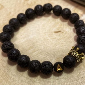 Személyre szabott 2 db fehér jáde/lávakő páros ásvány karkötő fekete-arany név kezdőbetűvel - ékszer - karkötő - ásványkarkötő - Meska.hu