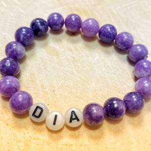 Sötétben világító (!) betűkkel személyre szabható lepidolit ásvány karkötő, Ékszer, Karkötő, Ásványkarkötő, Ékszerkészítés, MESKA