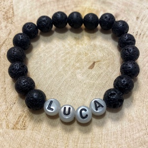 Sötétben világító (!) betűkkel személyre szabott lávakő ásvány karkötő, Ékszer, Karkötő, Ásványkarkötő, Ékszerkészítés, MESKA