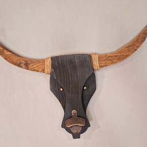 Beer-bull fali sörnyitó, Otthon & Életmód, Konyhafelszerelés, tálalás, Italos kellékek, Sörnyitó, Famegmunkálás, MESKA