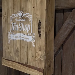 Rusztikus teás szekrény � vintage hangulatú, egyedi darab - otthon & életmód - konyhafelszerelés, tálalás - konyhai tárolás - tea & kávé tárolás - Meska.hu
