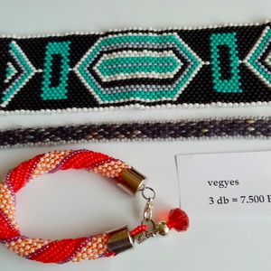 GYÖNGY KARKÖTŐK VÉGKIÁRUSÍTÁSA! 122. CSOMAG, Ékszer, Karkötő, Gyöngyös karkötő, Gyöngyfűzés, gyöngyhímzés, MESKA