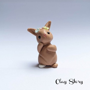 Polymer clay nyúl szívvel  figura/Süthető gyurma nyuszi figura szivecskével  - Meska.hu