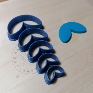 Dupla levél alakú süthető gyurma kiszúrók (5db) NR.2 - polymerclay, kiszúró, kellék, Otthon & Lakás, Konyhafelszerelés, tálalás, Sütikiszúró, Sütés, főzés, Mindenmás, Ékszerkészítés, Meska