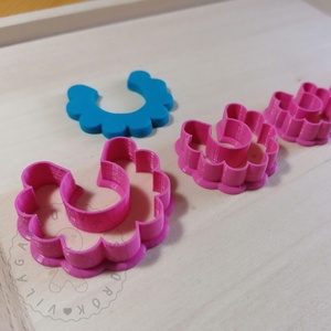 Virág szelet süthető gyurma kiszúrók (5db) - polymerclay, kiszúró, kellék - otthon & életmód - konyhafelszerelés, tálalás - sütés, főzés - sütikiszúró - Meska.hu