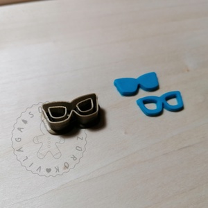 Napszemüveg / szemüveg alakú süthető gyurma kiszúrók - polymerclay, kiszúró, kellék - otthon & életmód - konyhafelszerelés, tálalás - sütés, főzés - sütikiszúró - Meska.hu