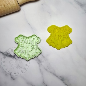 Harry Potter, Hogwart címer - süteménykiszúró forma, sütipecsét. Linzer, mézeskalács, keksz kiszúró, Otthon & Életmód, Konyhafelszerelés, tálalás, Sütikiszúró, Sütés, főzés, Mindenmás, MESKA