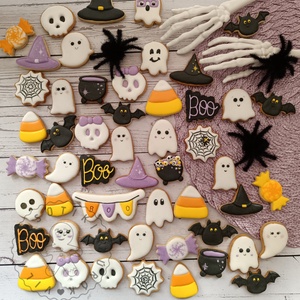 Halloween cukorka körvonal mini Candy Corn - süteménykiszúró forma, sütipecsét. Linzer, mézeskalács, keksz kiszúró - otthon & életmód - konyhafelszerelés, tálalás - sütés, főzés - sütikiszúró - Meska.hu