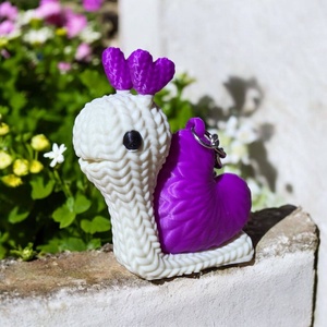 Csigás kulcstartó kötött mintával (akár Valentin napra is), Táska & Tok, Kulcstartó & Táskadísz, Kulcstartó, Mindenmás, MESKA