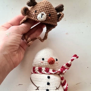 Borsi, horgolt öltöztethető hóember - játék & sport - plüssállat & játékfigura - más figura - Meska.hu