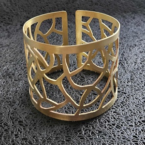 Áttört karperec - széles, Ékszer, Karkötő, Széles karkötő, , MESKA