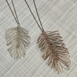 Madártoll medál, Ékszer, Nyaklánc, Medálos nyaklánc, Ékszerkészítés, Ötvös, MESKA