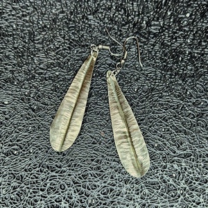 Hosszú csepp kovácsolt fülbevaló - Meska.hu